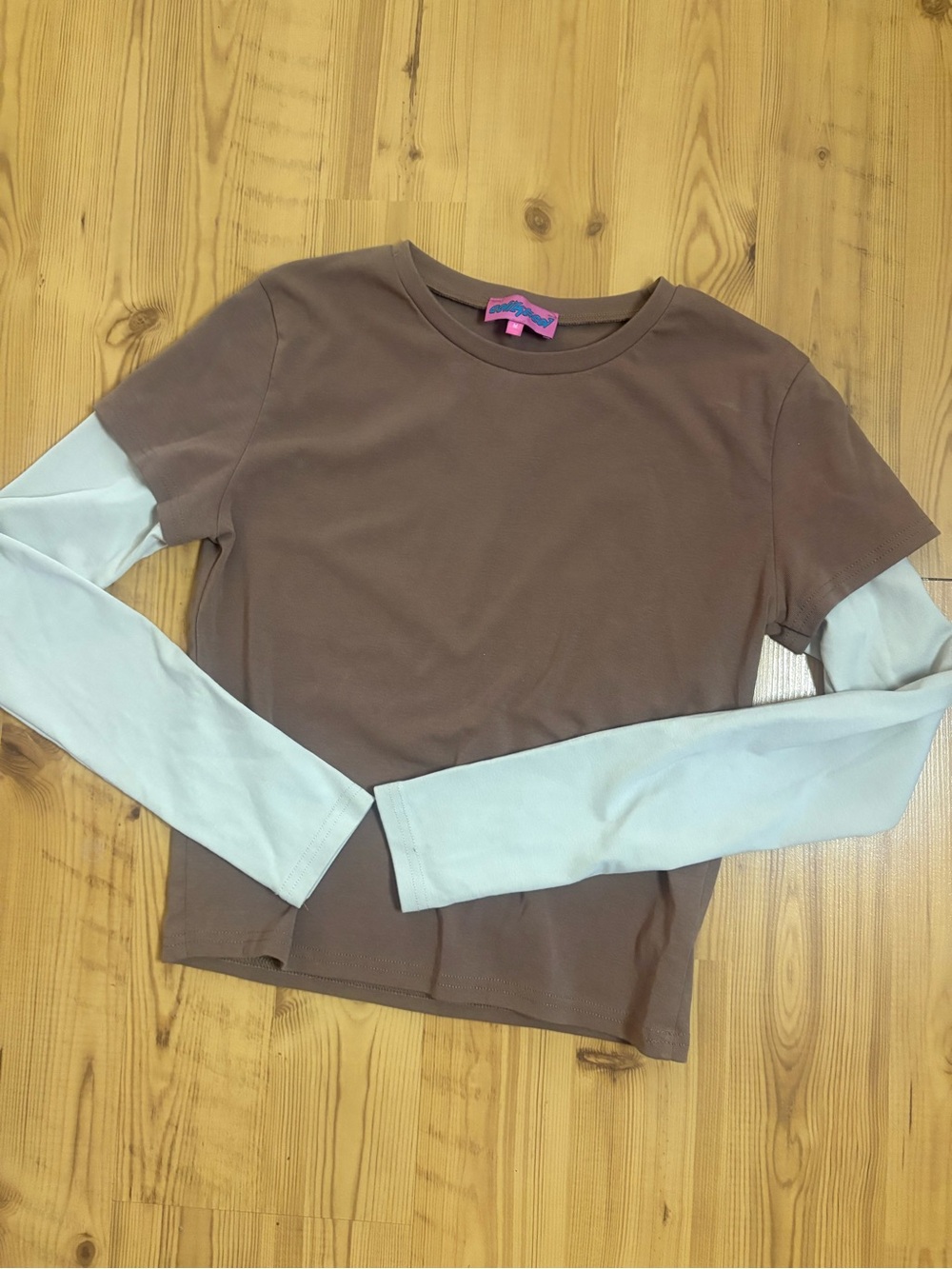 Edikted Brown Top with Light brown Layered Sleeves